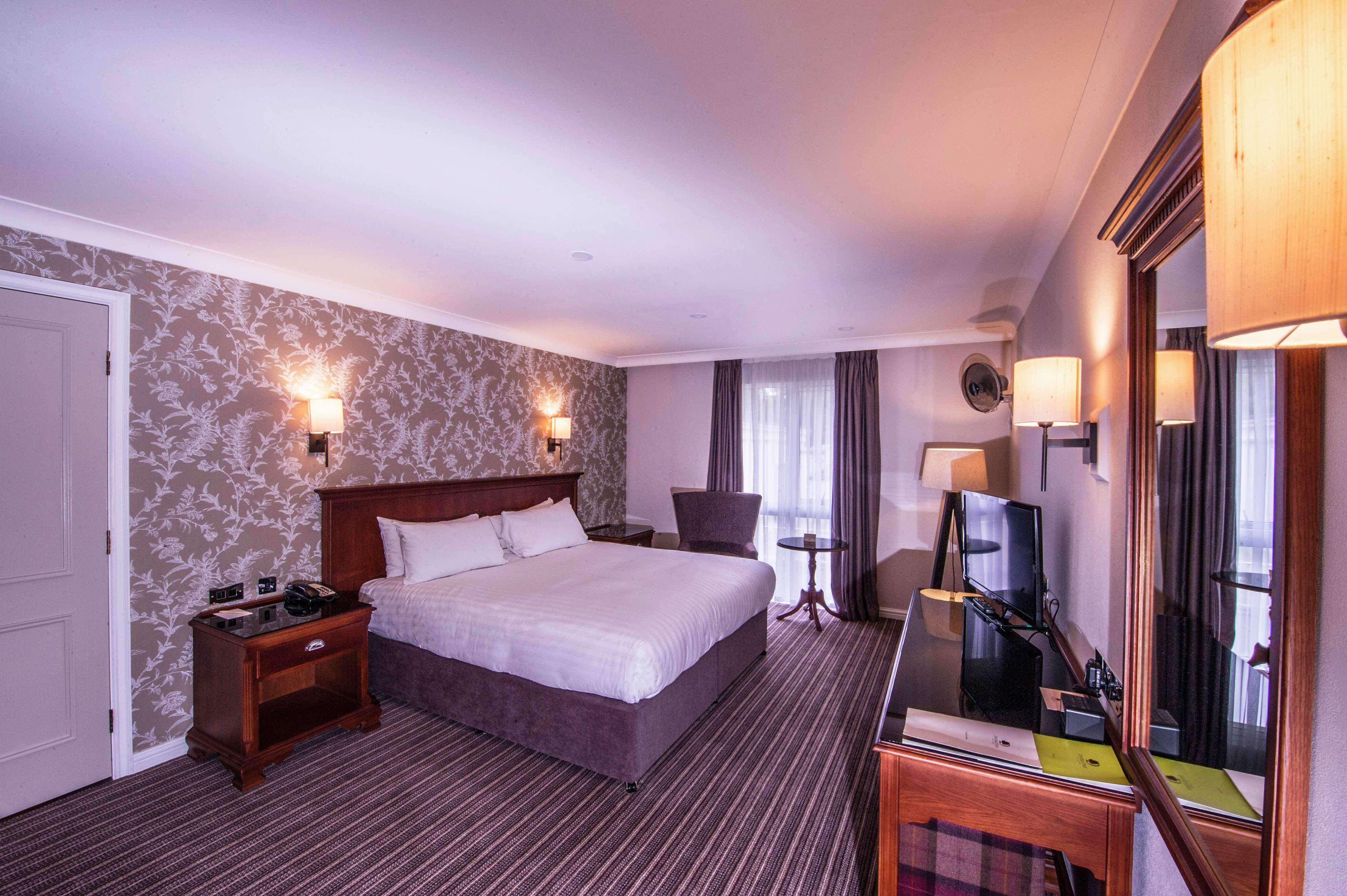 Doubletree By Hilton Cheltenham-Cotswolds Екстериор снимка