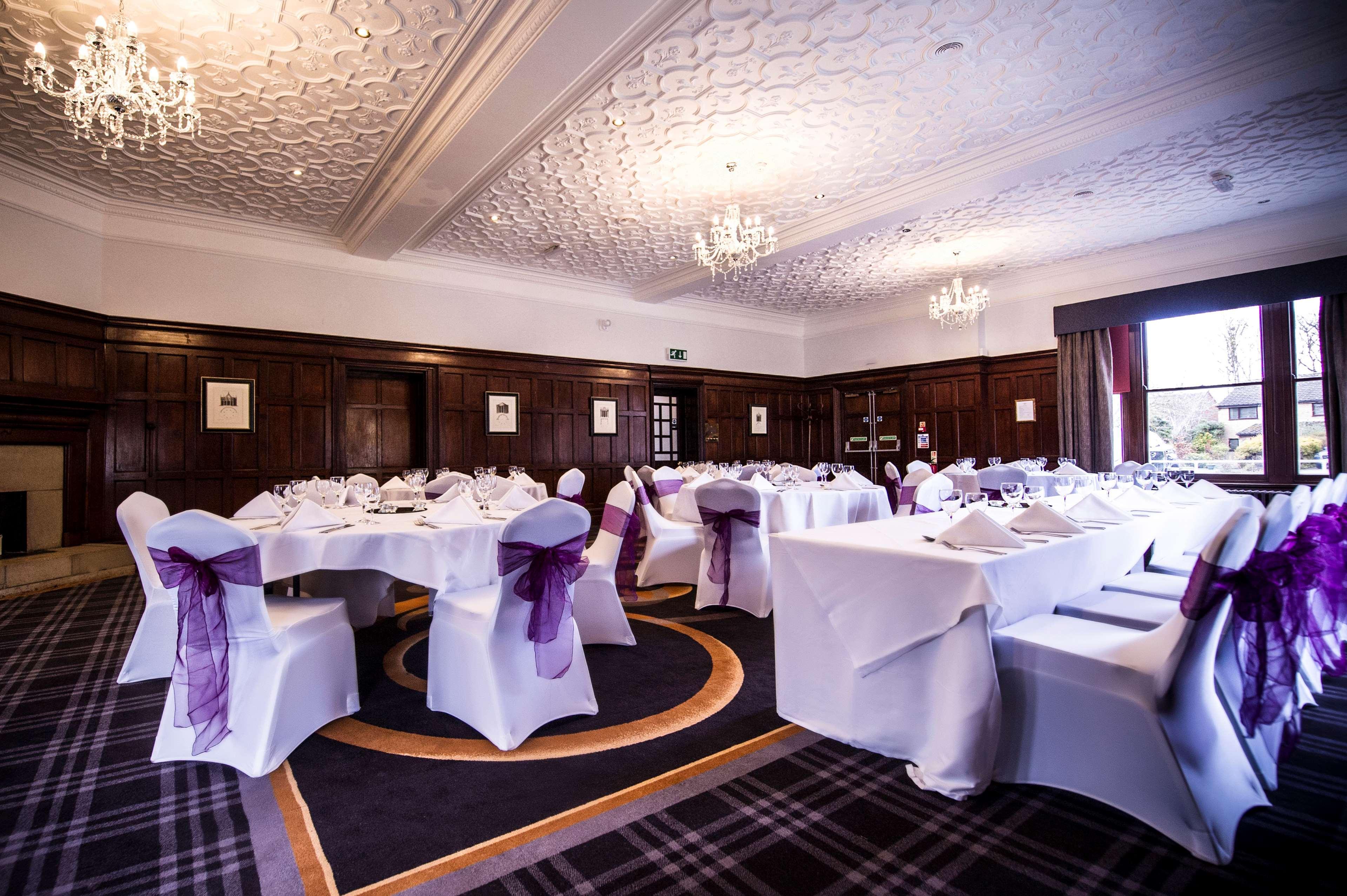Doubletree By Hilton Cheltenham-Cotswolds Екстериор снимка