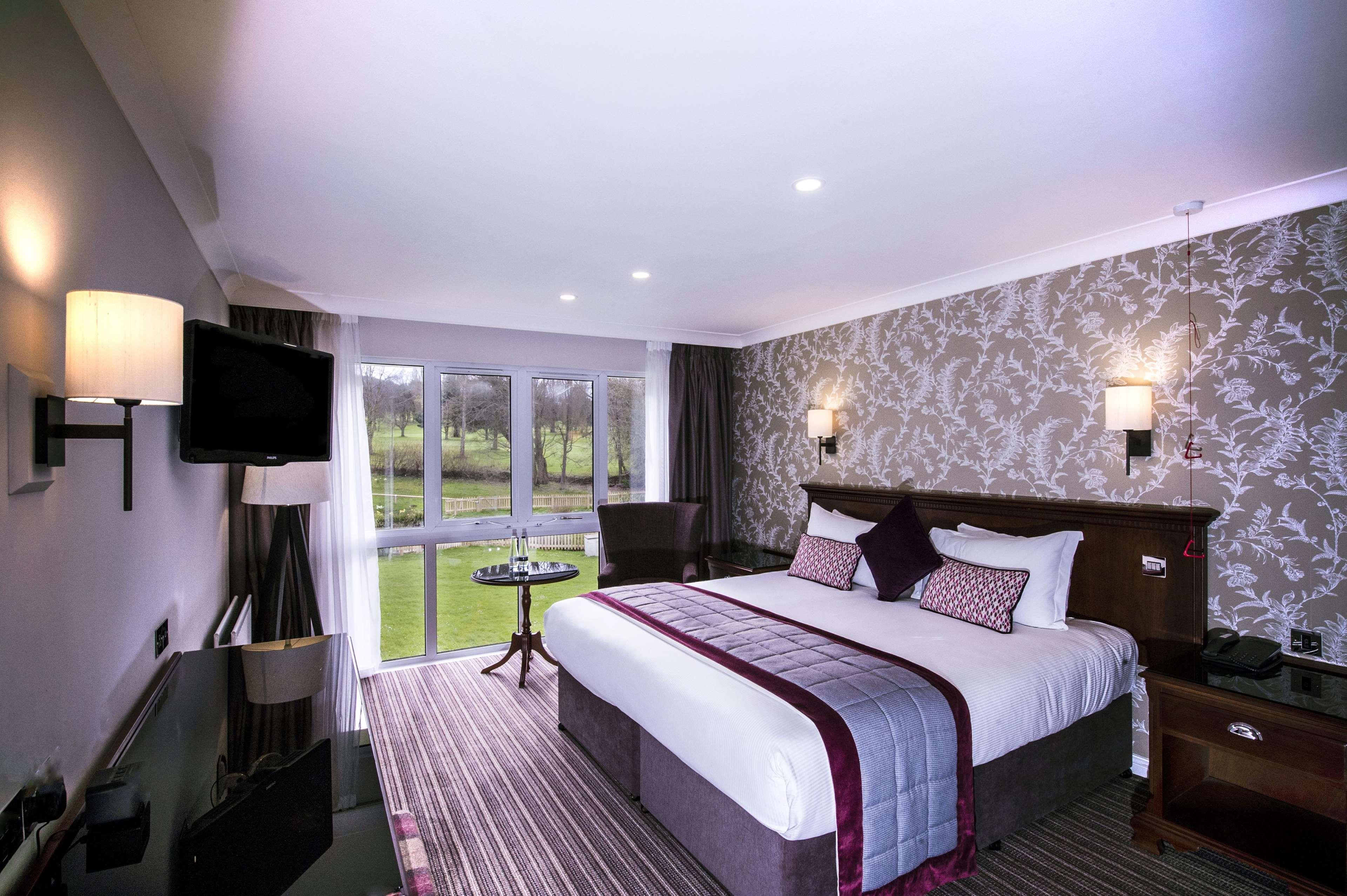 Doubletree By Hilton Cheltenham-Cotswolds Екстериор снимка