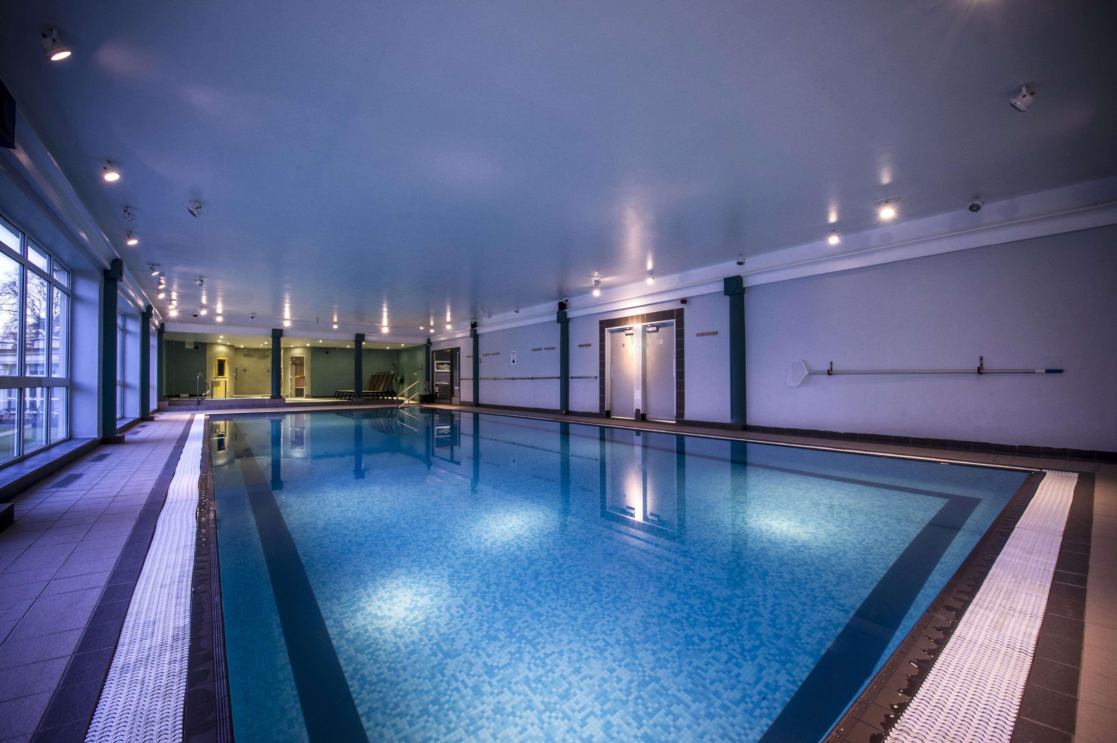 Doubletree By Hilton Cheltenham-Cotswolds Екстериор снимка
