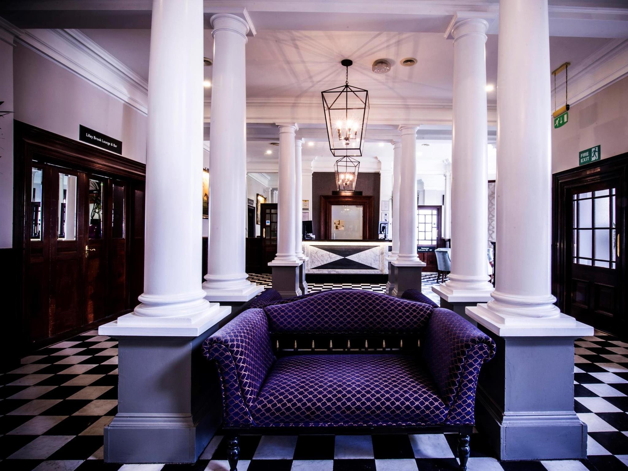 Doubletree By Hilton Cheltenham-Cotswolds Екстериор снимка