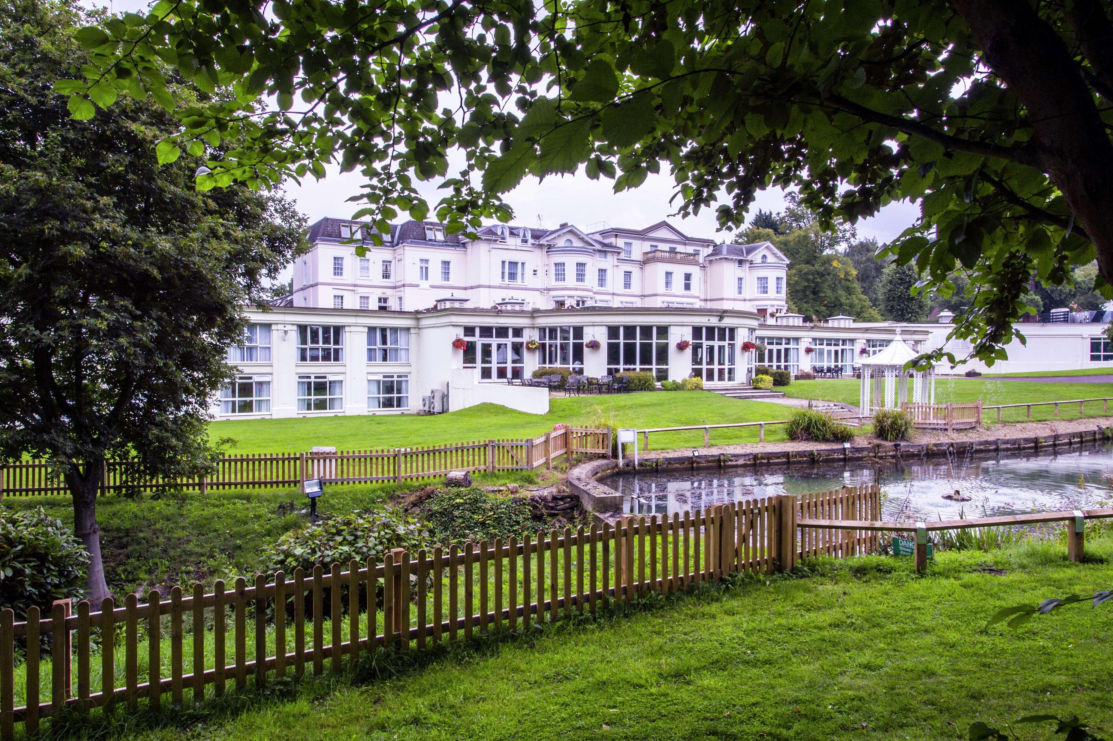 Doubletree By Hilton Cheltenham-Cotswolds Екстериор снимка