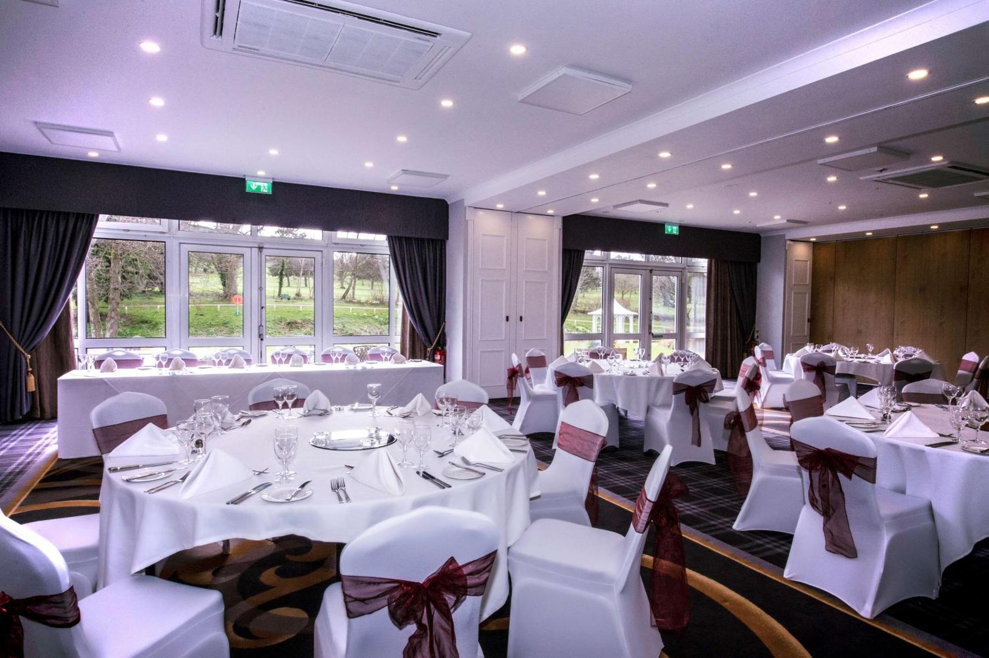 Doubletree By Hilton Cheltenham-Cotswolds Екстериор снимка