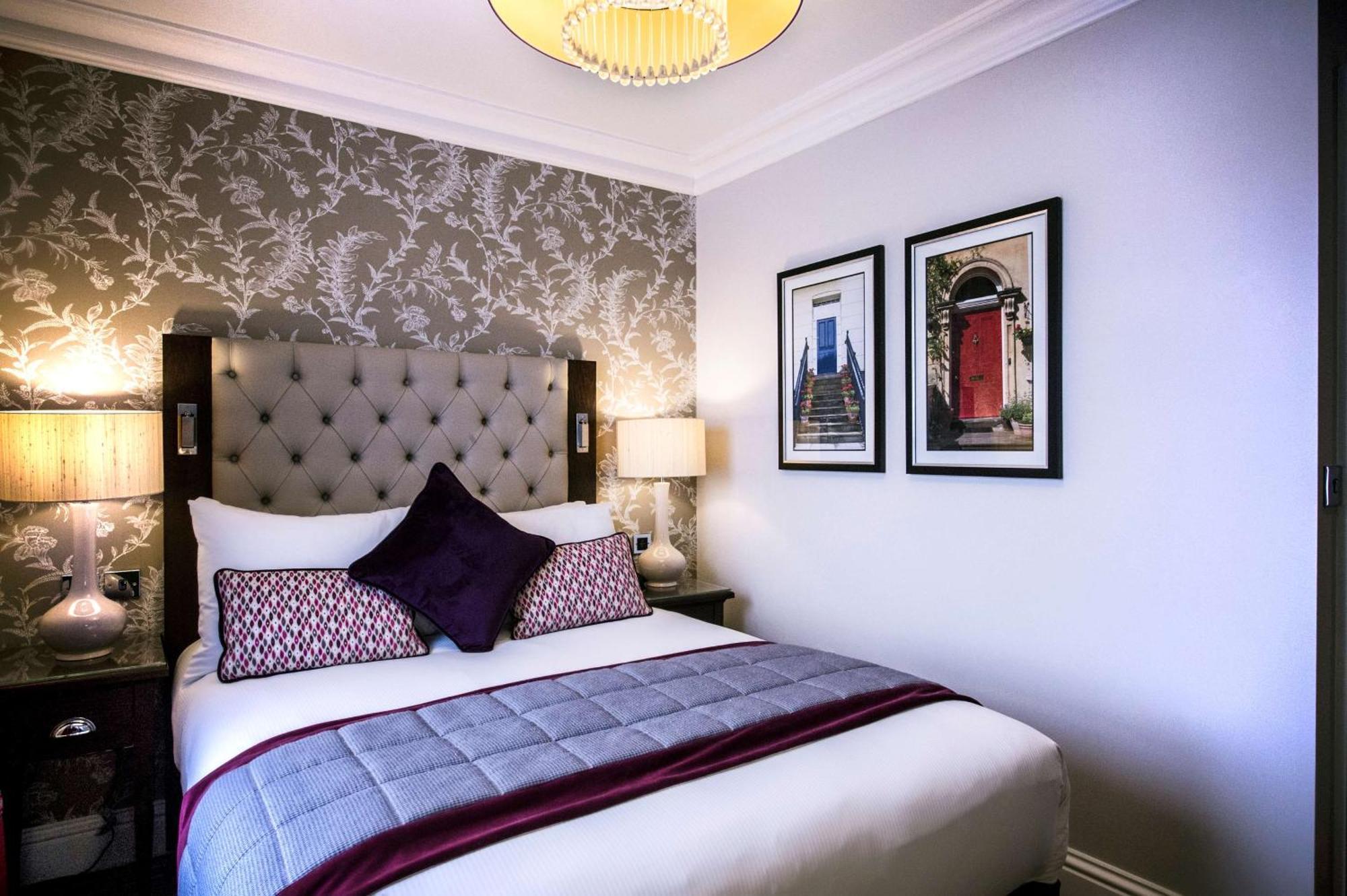 Doubletree By Hilton Cheltenham-Cotswolds Екстериор снимка