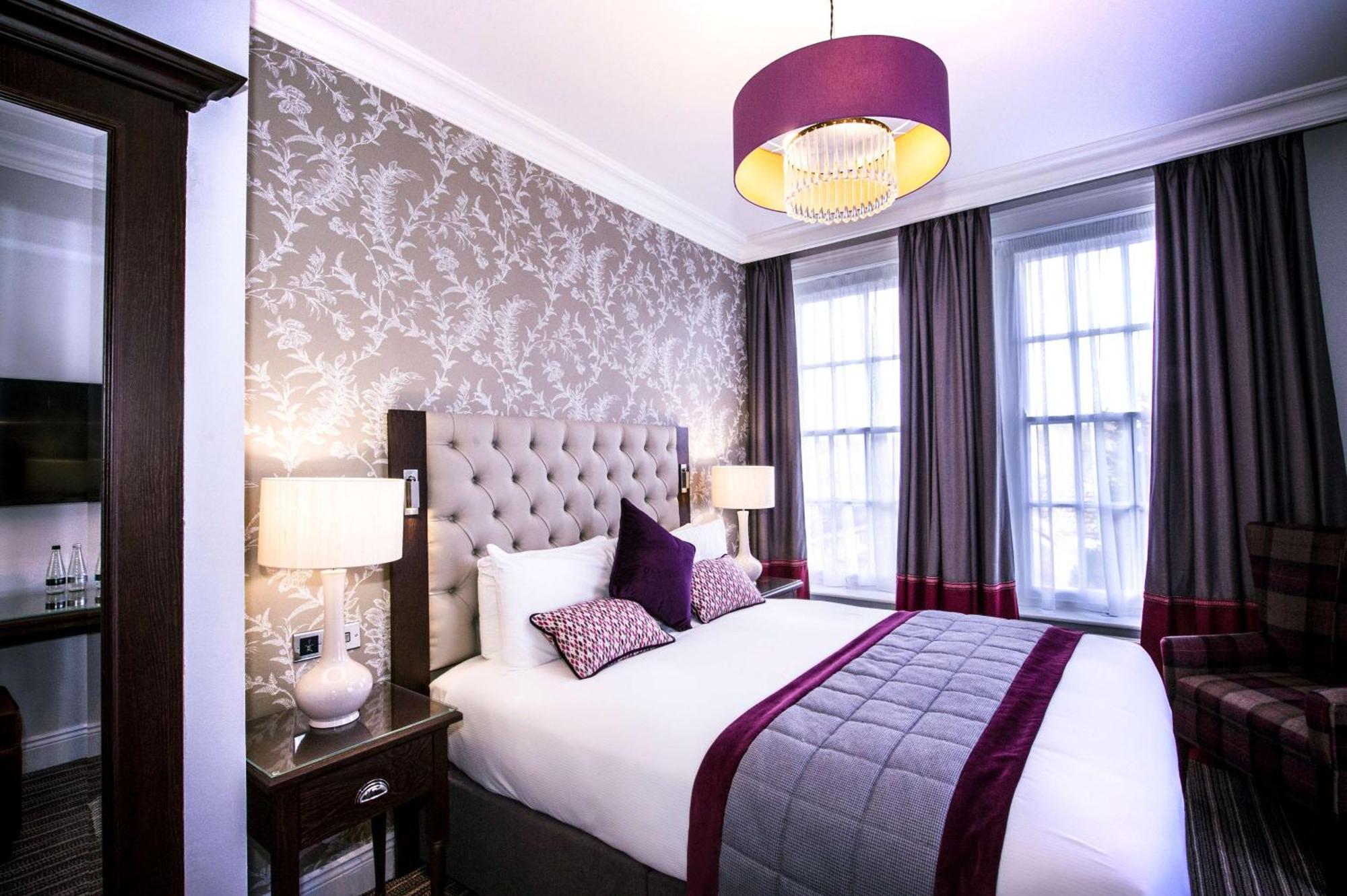Doubletree By Hilton Cheltenham-Cotswolds Екстериор снимка